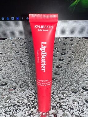BN Kylie Pomegranate Lip Butter